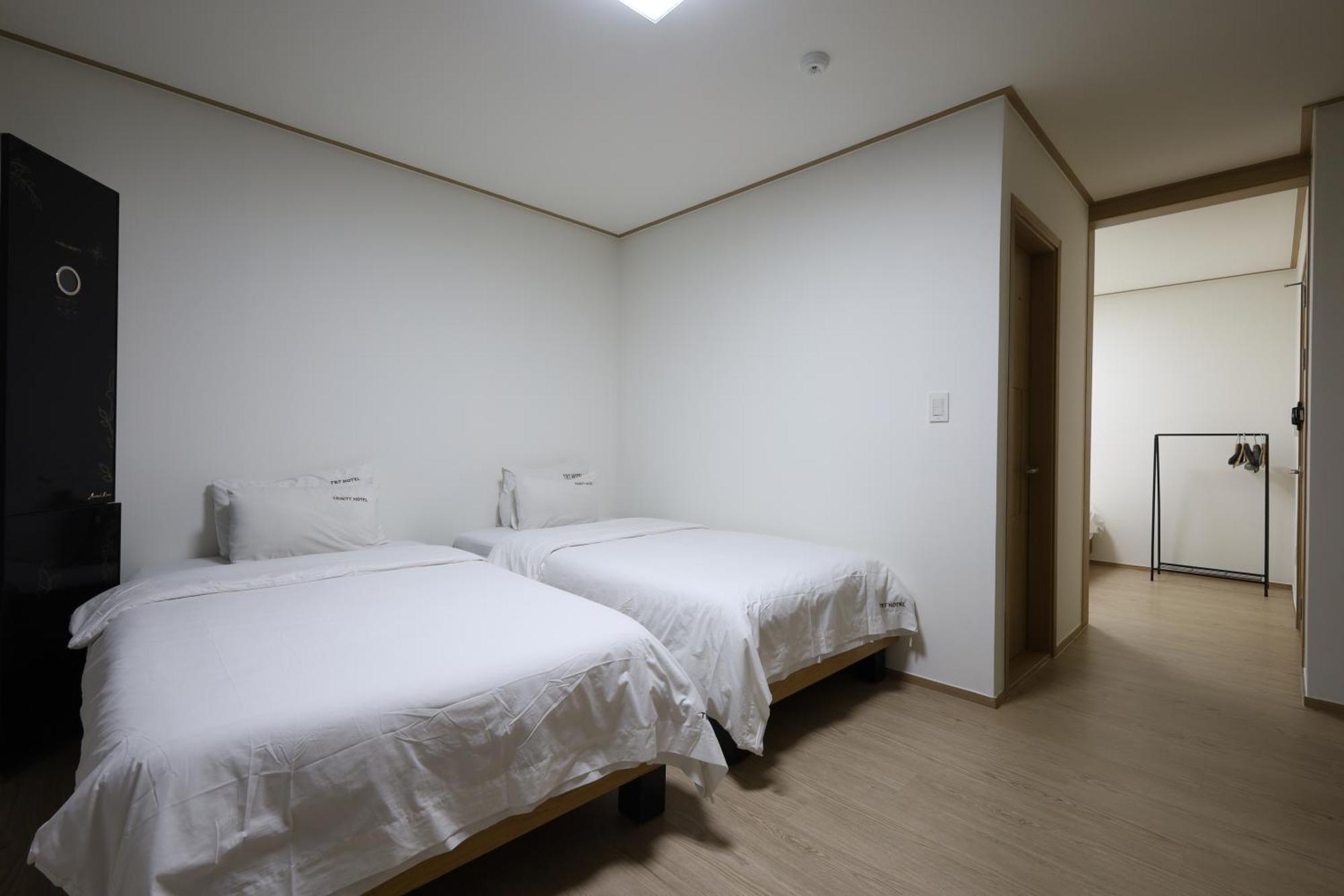 Trt Hotel Busan Exteriör bild
