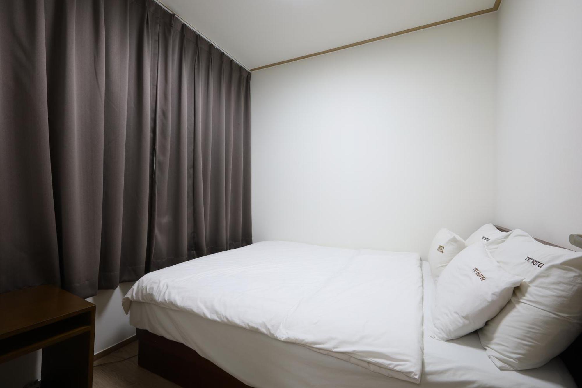 Trt Hotel Busan Exteriör bild