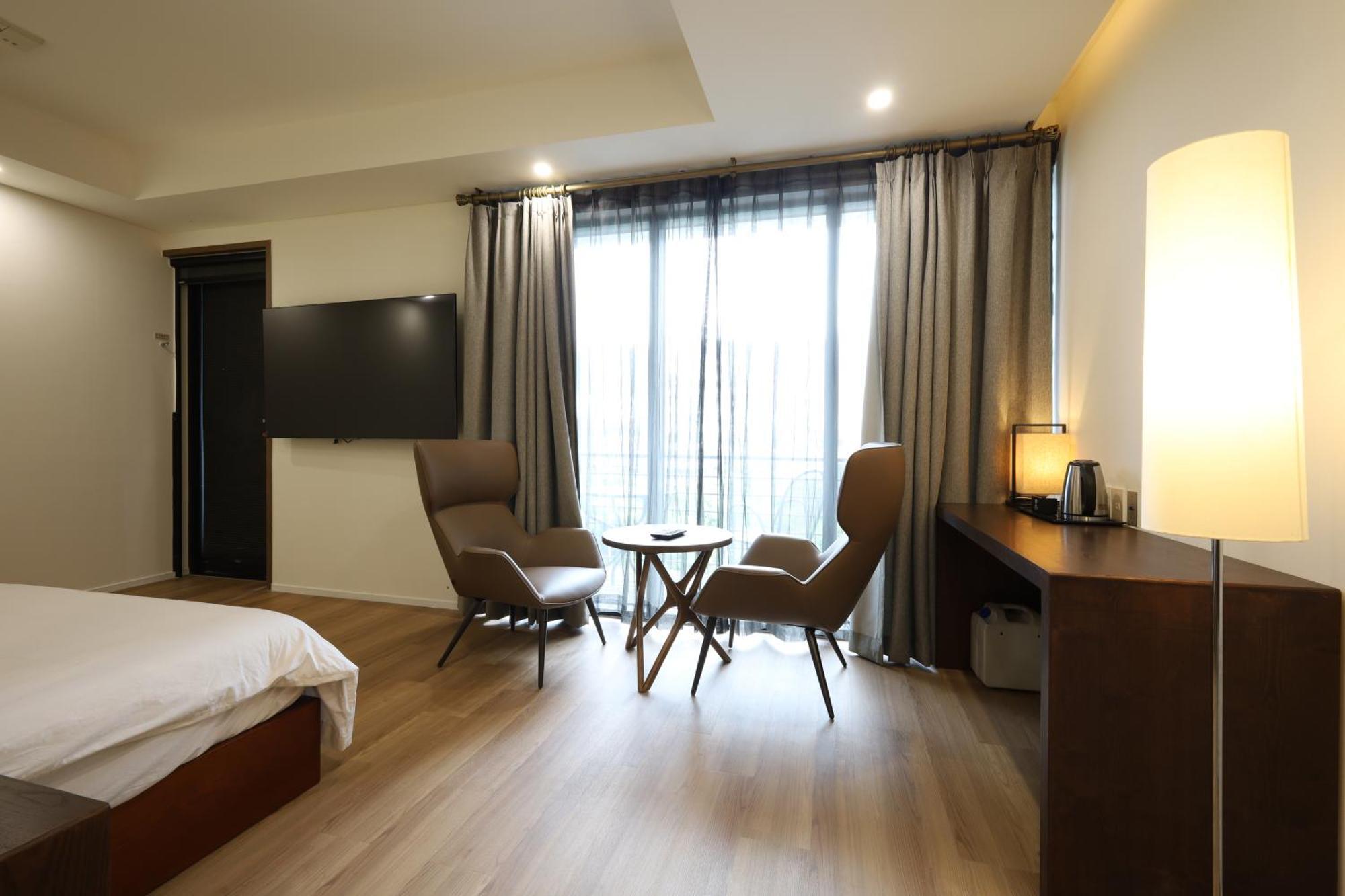 Trt Hotel Busan Exteriör bild
