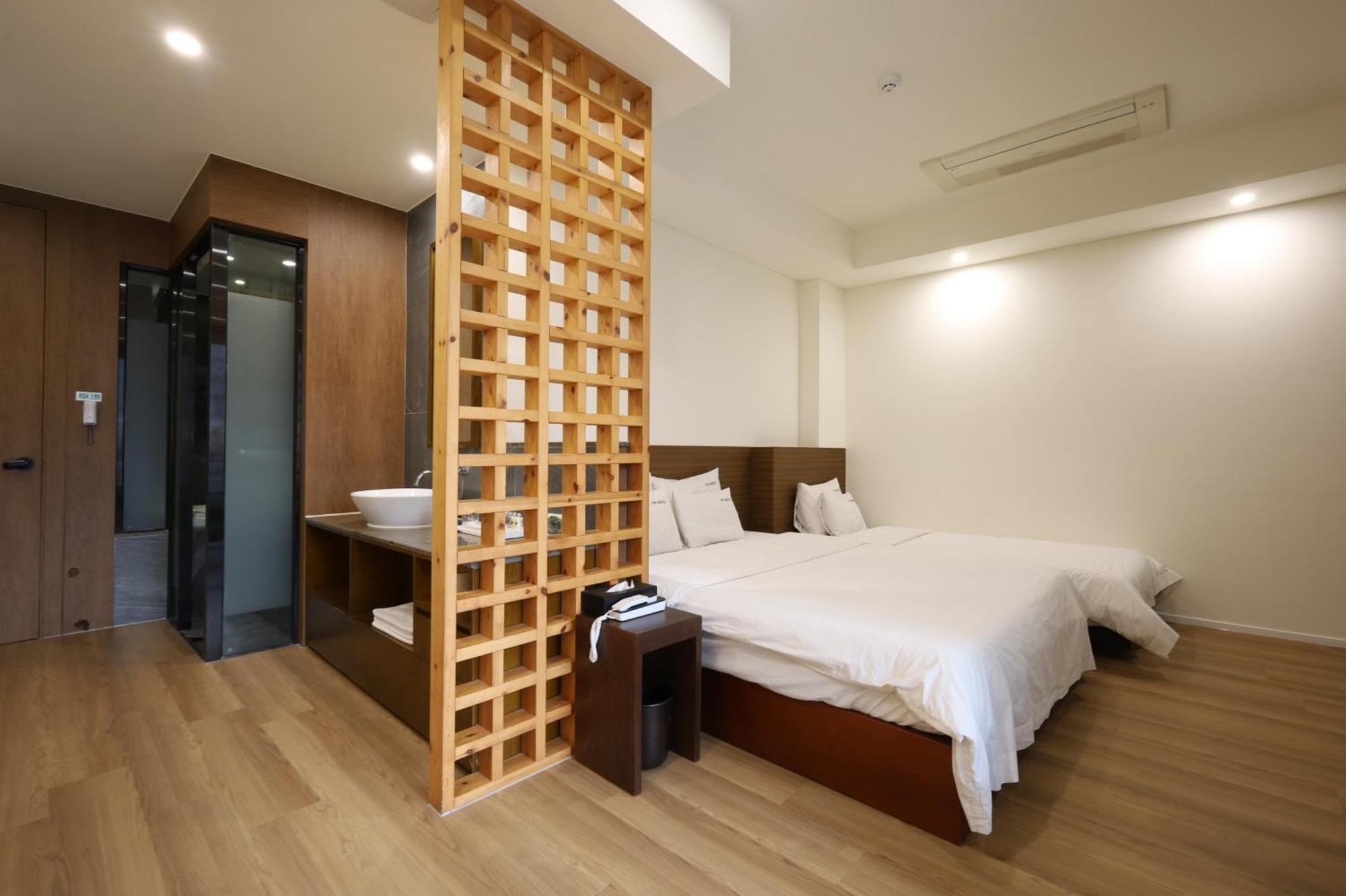 Trt Hotel Busan Exteriör bild