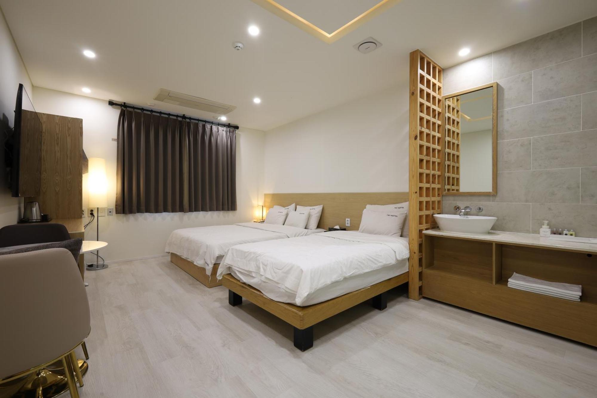 Trt Hotel Busan Exteriör bild